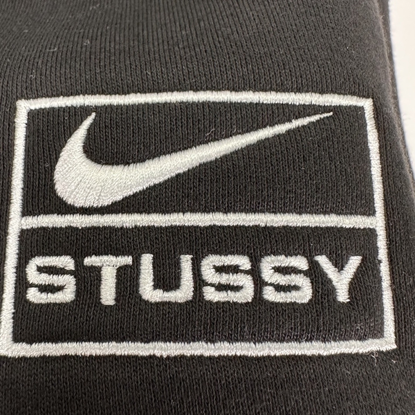 ブランドパーカー角部分ディテール